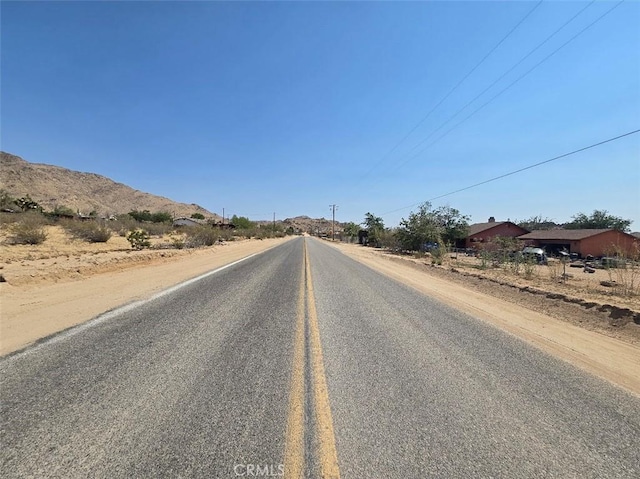 14963 Laguna Seca Dr, Apple Valley, CA 92307 - photo 7