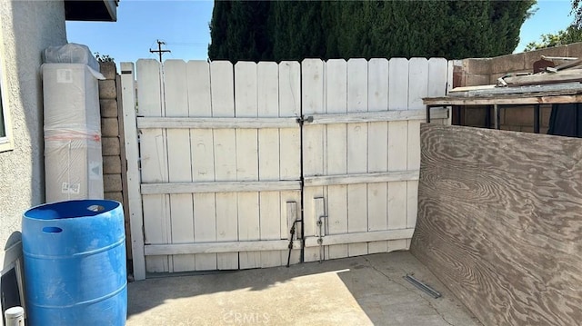 2433 Medina Ave, Simi Valley, CA 93063 - photo 16