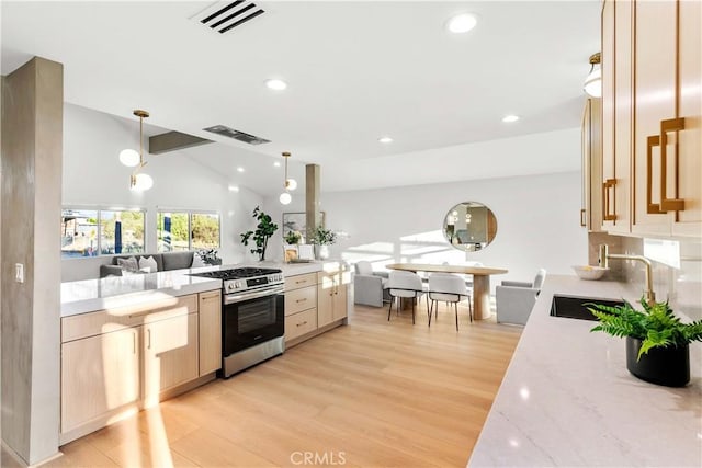 13901 Emir Ave, Sylmar, CA 91342 - photo 21