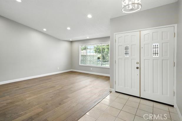 28620 Kathleen Ave, Saugus, CA 91390 - photo 3
