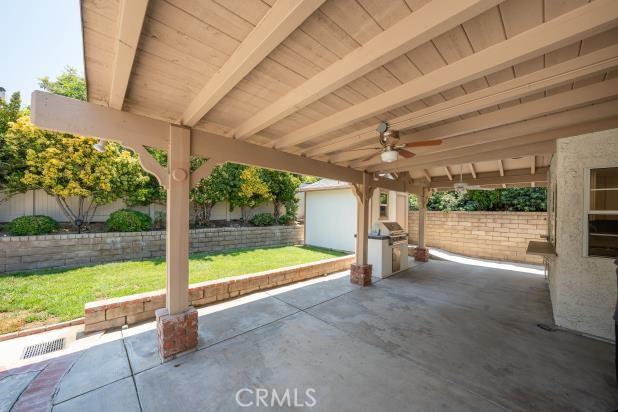 28620 Kathleen Ave, Saugus, CA 91390 - photo 19