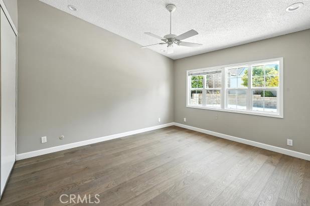 28620 Kathleen Ave, Saugus, CA 91390 - photo 10