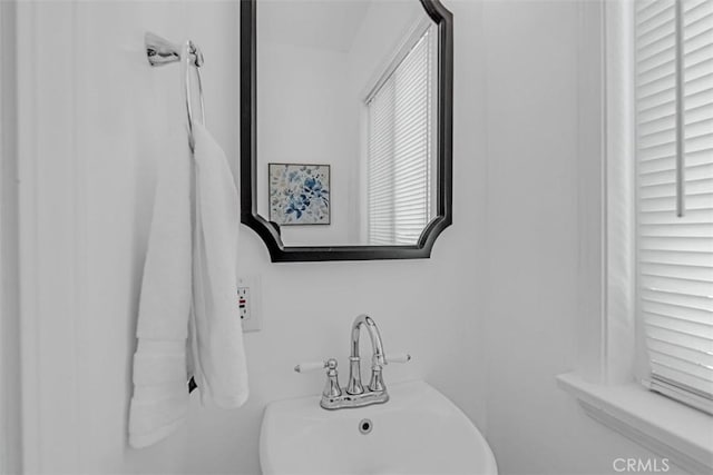2549 N Keystone St, Burbank, CA 91504 - photo 16