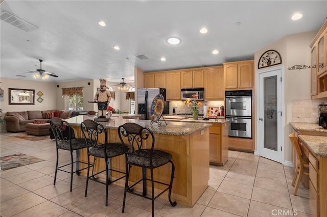 8289 Alta Mesa Rd, Oak Hills, CA 92344 - photo 21