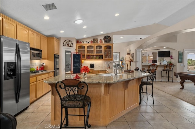 8289 Alta Mesa Rd, Oak Hills, CA 92344 - photo 22