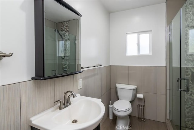 10233 Glory Ave, Tujunga, CA 91042 - photo 14
