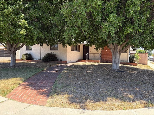 10330 Columbus Ave, San Fernando, CA 91345 - photo 3