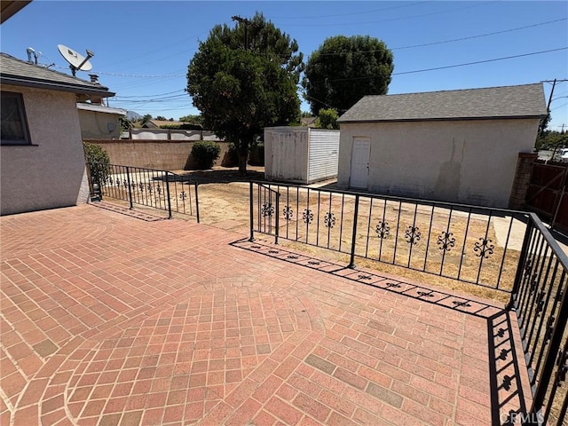 10330 Columbus Ave, San Fernando, CA 91345 - photo 16