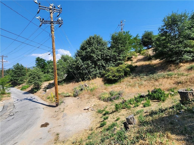 2344 Deep Creek Dr, Running Springs, CA 92382 - photo 7