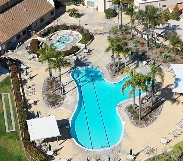 23811 Via Compadres, Murrieta, CA 92562 - photo 43