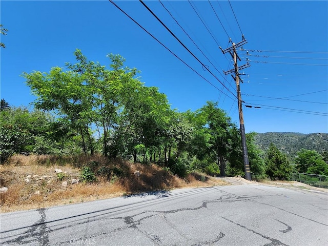 31912 Encina Way, Running Springs, CA 92382 - photo 28