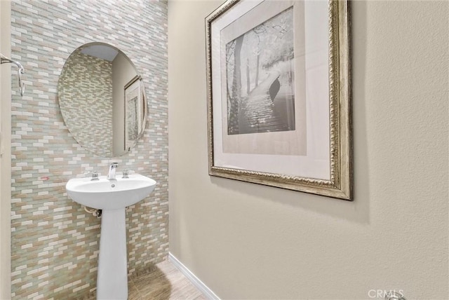 11915 Berlyn Dove Ct, Jurupa Valley, CA 91752 - photo 12