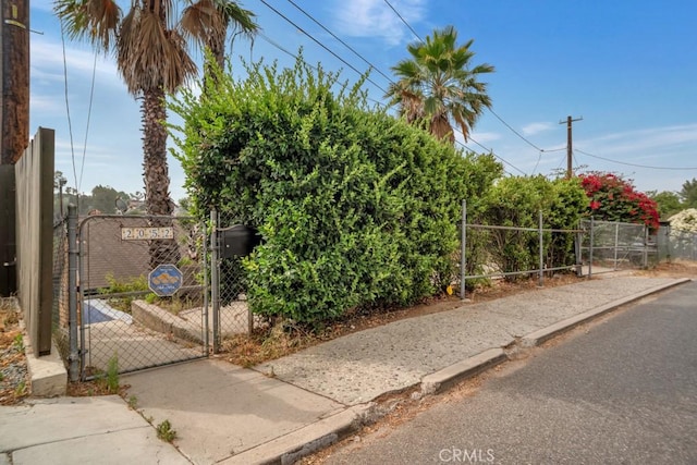 2052 N Alvarado St N, Los Angeles, CA 90039 - photo 54