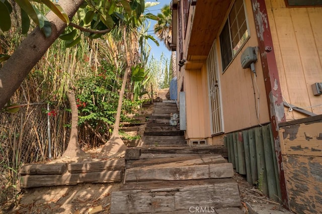 2052 N Alvarado St N, Los Angeles, CA 90039 - photo 46
