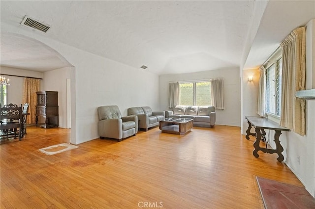 11039 Blix St, North Hollywood, CA 91602 - photo 3