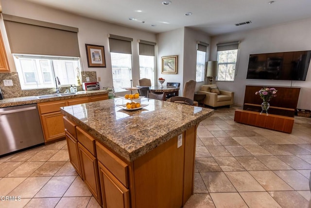 1216 Bayside Cir, Oxnard, CA 93035 - photo 14