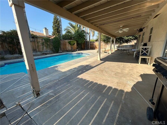 5812 Summer Cypress Dr, Bakersfield, CA 93313 - photo 15