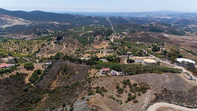 3829 Silverleaf Ln, Vista, CA 92084 - photo 2