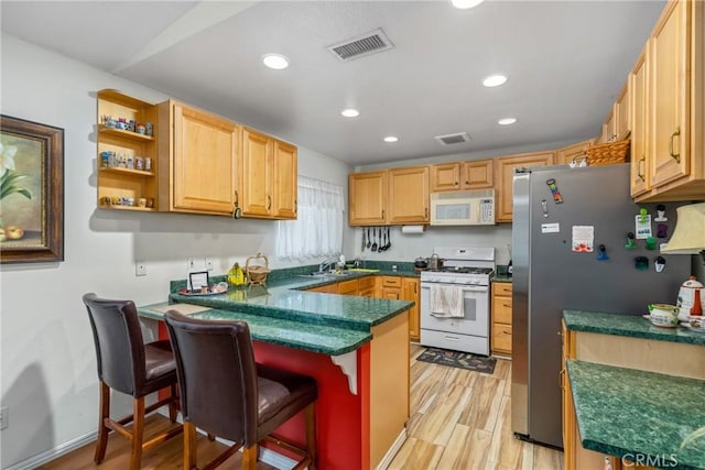 5528 Elmwood Rd, San Bernardino, CA 92404 - photo 7