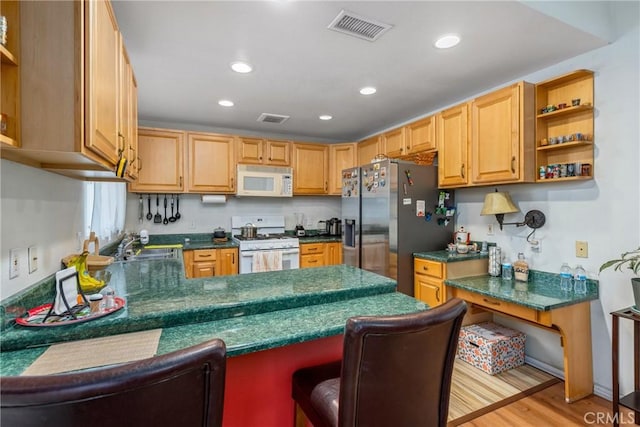 5528 Elmwood Rd, San Bernardino, CA 92404 - photo 9