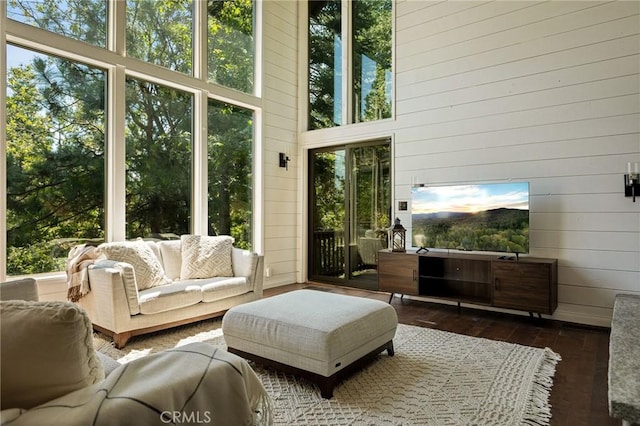 332 Grizzly Rd, Lake Arrowhead, CA 92352 - photo 2