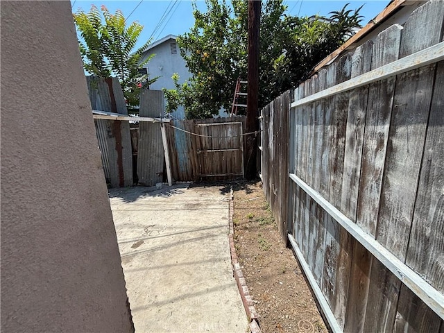 22429 Ibex Ave, Hawaiian Gardens, CA 90716 - photo 21