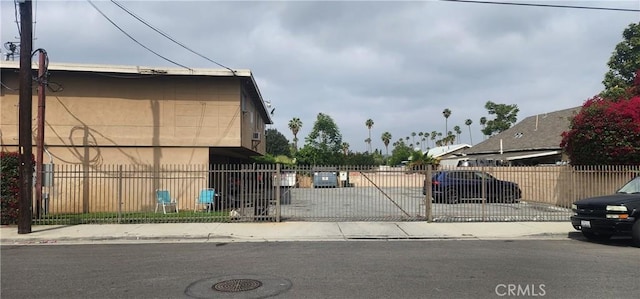 1935 W Linden St, Riverside, CA 92507 - photo 4