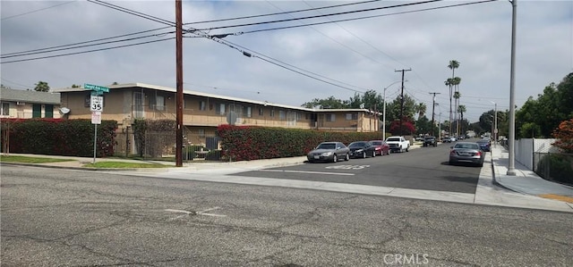 1935 W Linden St, Riverside, CA 92507 - photo 2