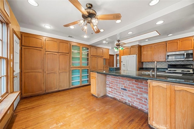 1135 Sheppard Dr, Fullerton, CA 92831 - photo 17