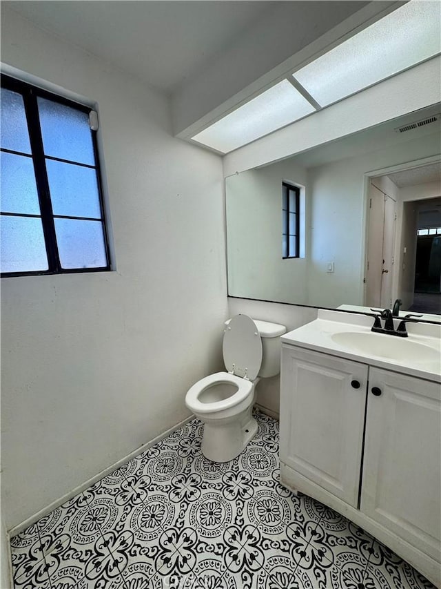 15301 Larkspur St, Sylmar, CA 91342 - photo 23