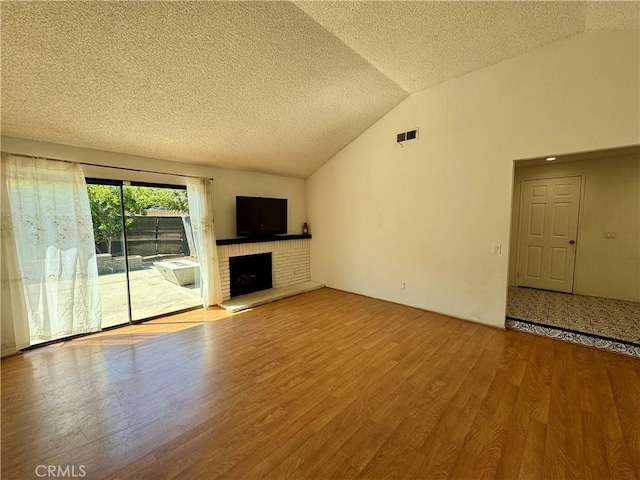 15301 Larkspur St, Sylmar, CA 91342 - photo 19