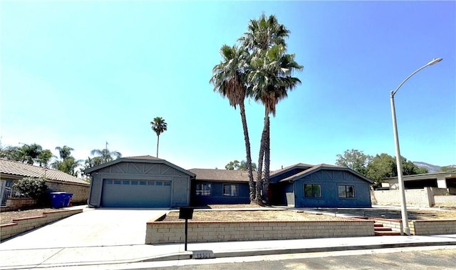 15301 Larkspur St, Sylmar, CA 91342 - photo 2