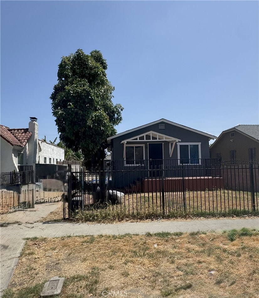1440 W 62nd St, Los Angeles, CA 90047 - photo 1