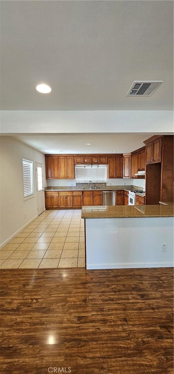 7025 Rhea Ave, Reseda, CA 91335 - photo 4