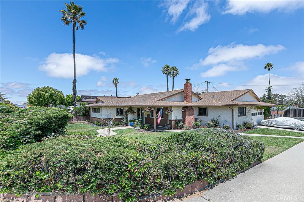 271 Ross Ln, Santa Maria, CA 93455 - photo 1