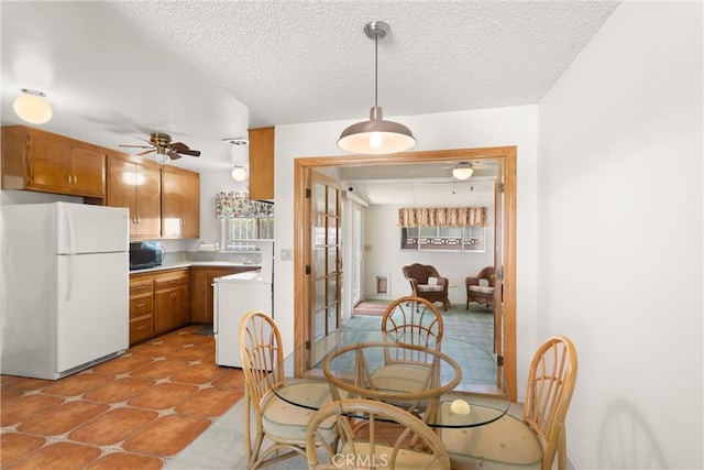 880 S Ramona St, Hemet, CA 92543 - photo 9