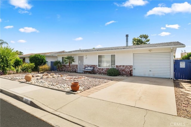 880 S Ramona St, Hemet, CA 92543 - photo 1