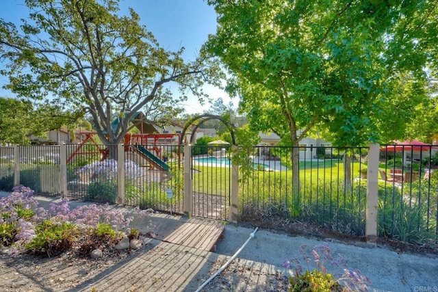 14013 Saddlewood Dr, Poway, CA 92064 - photo 31