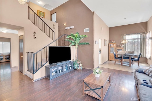 17567 Hudson Dr, Victorville, CA 92395 - photo 5