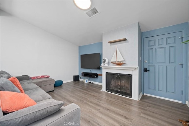 931 N Holly St, Anaheim, CA 92801 - photo 5