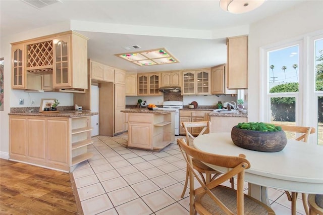 8541 Duarte Rd, San Gabriel, CA 91775 - photo 19