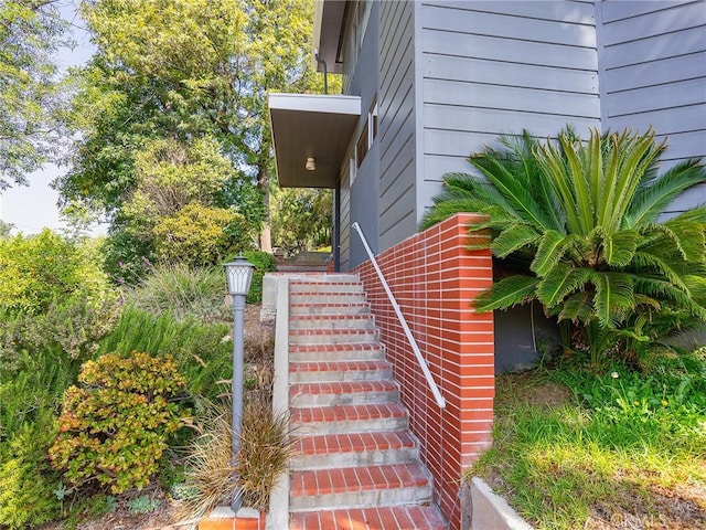 3761 Aguilar St, Los Angeles, CA 90065 - photo 4