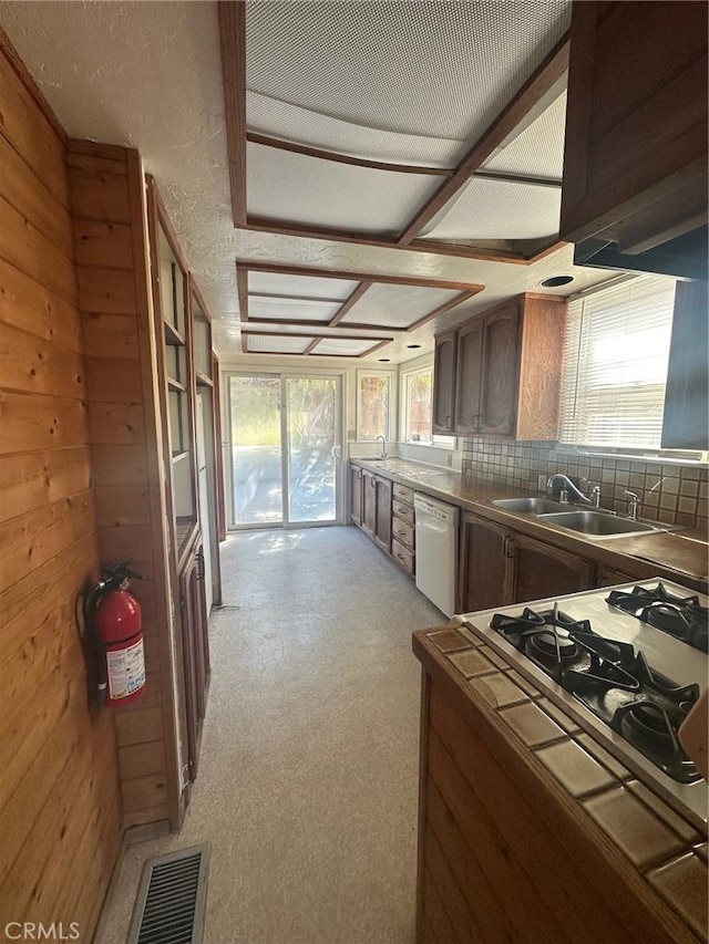 2052 Johnson Ave, San Luis Obispo, CA 93401 - photo 14