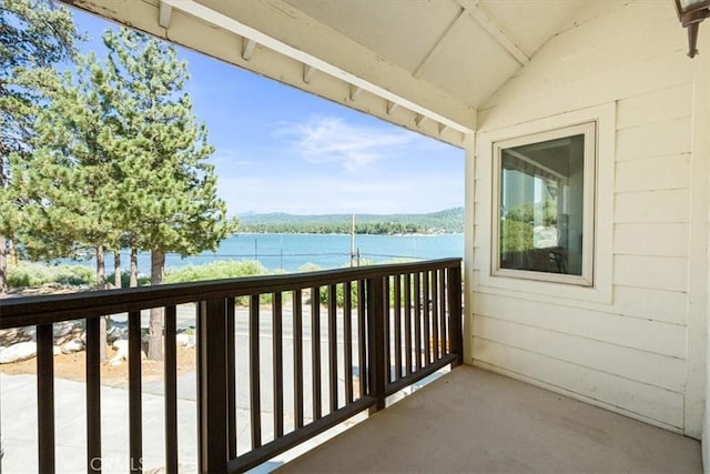 38512 N Shore Dr, Fawnskin, CA 92333 - photo 31