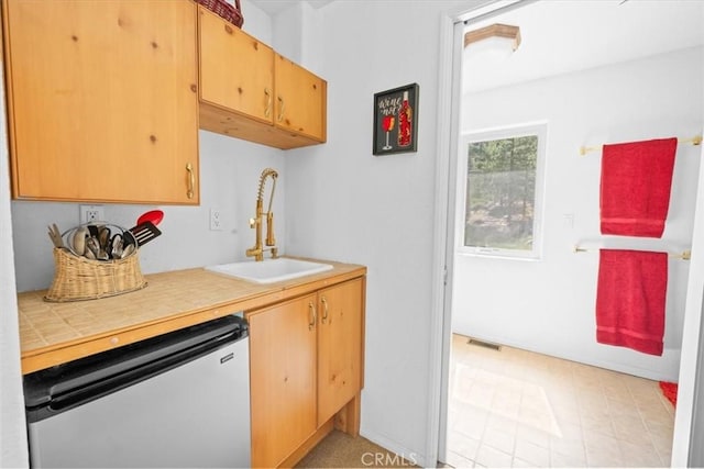 38512 N Shore Dr, Fawnskin, CA 92333 - photo 29
