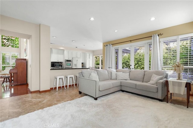 61 Summitcrest, Rancho Santa Margarita, CA 92679 - photo 5