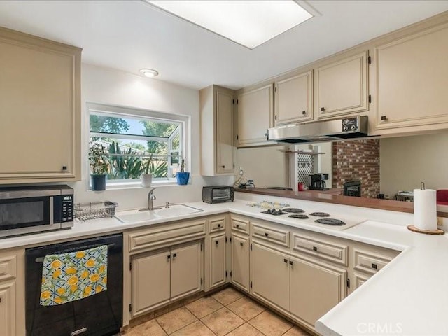 5700 Cochran Dr, Bakersfield, CA 93309 - photo 2