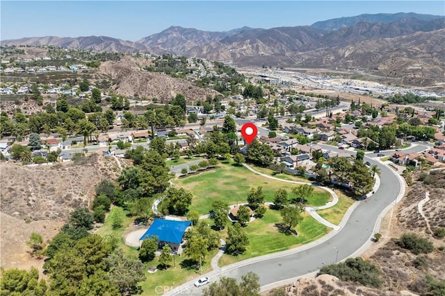 14825 Begonias Ln, Canyon Country, CA 91387 - photo 6