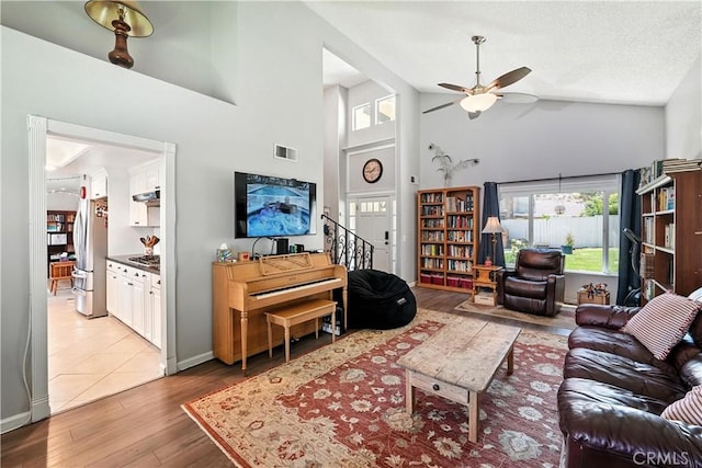 14825 Begonias Ln, Canyon Country, CA 91387 - photo 12