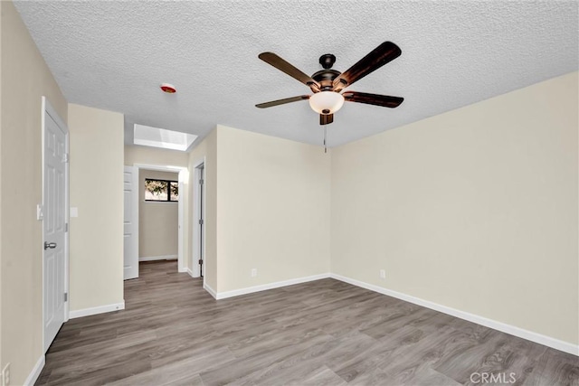 10305 Hok Has Ha Ln, Kelseyville, CA 95451 - photo 11